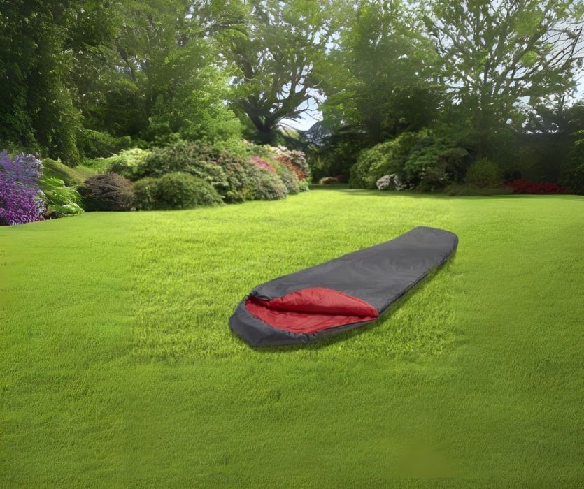 Лек летен спален чувал Living & Garden в различни цветове