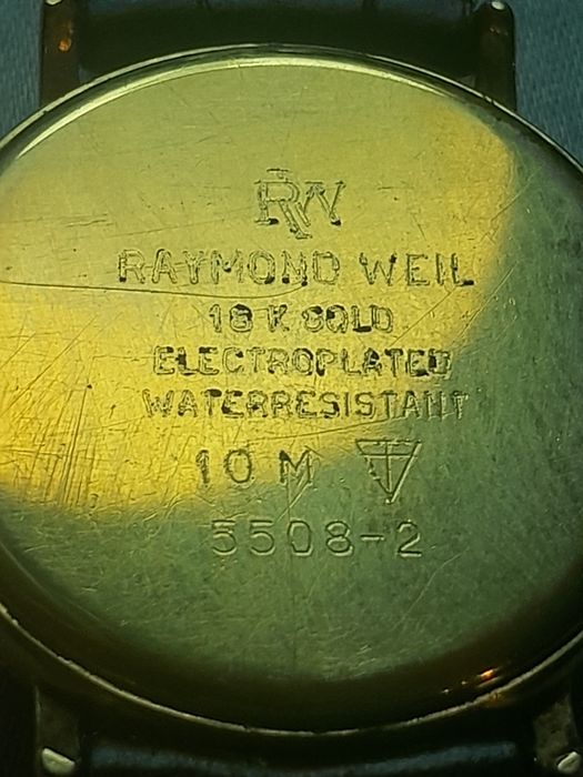 Vând ceas placat cu aur