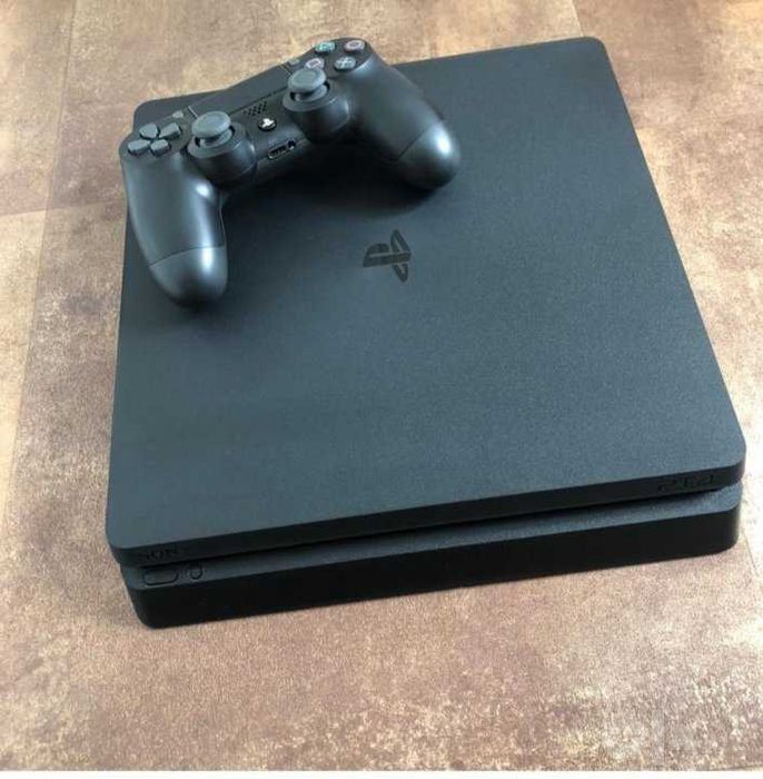 Sony Playstation 4 Slim 1TB+Oyinlar+joystic+optom narxlarda