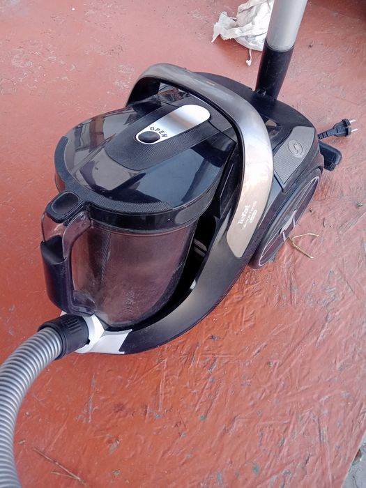 Пылесос Tefal silence force