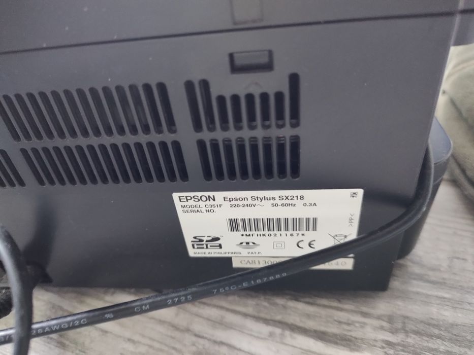 Принтер и скенер Epson Stylus SX218 и само принтер по стар