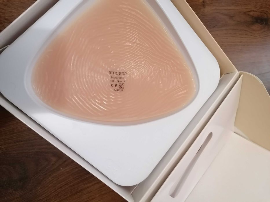 Гръдна протеза Amoena