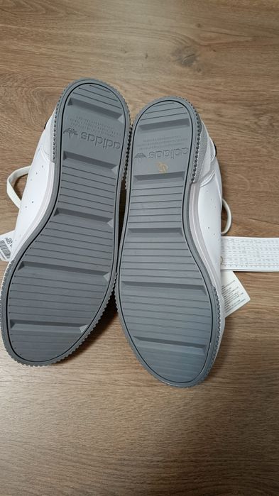 Adidas Court Tourino