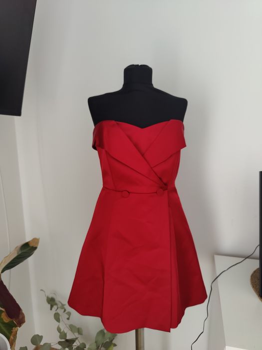 Rochie roșie eleganta