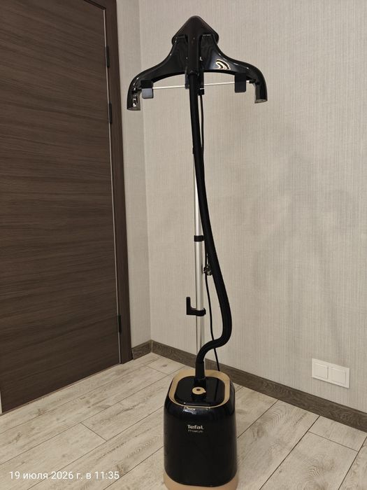 Продаем отпариватель Tefal ProStyle