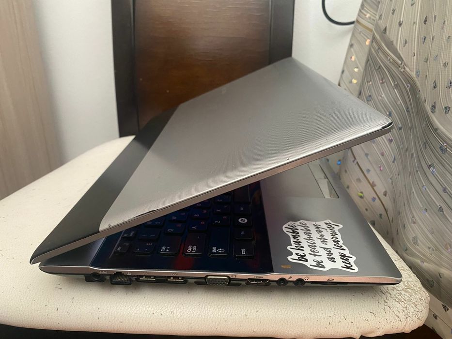 Samsung intel core i5/Nvidia GeForce