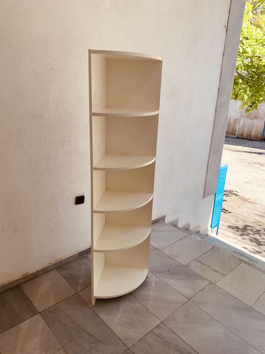 Шведски рафтов ъгъл Икеа