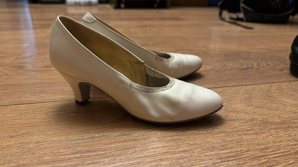 Танцевальные туфли для девочки