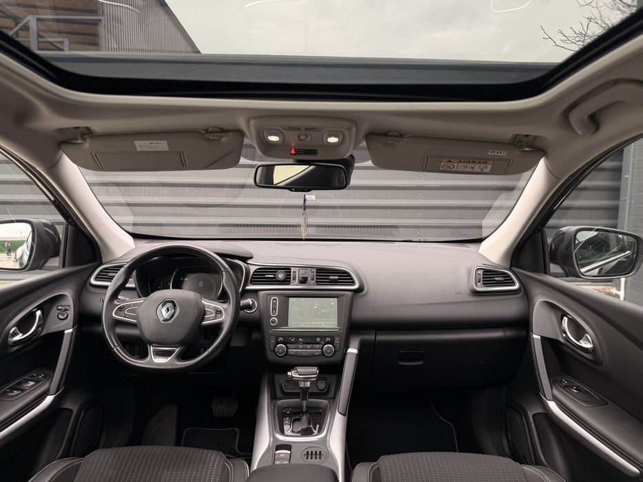 Renault Kadjar // Bose Edition // Trapă panoramică // 2017 // Full Led