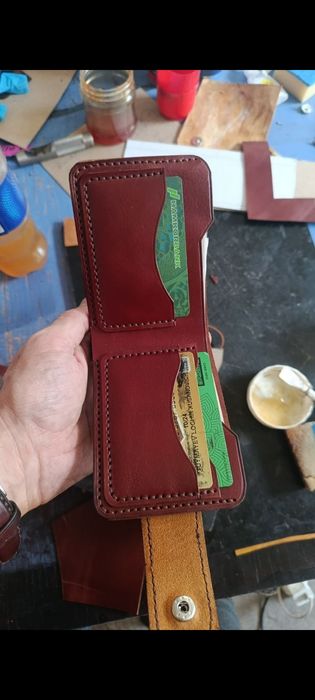 Premium Charm Kartxolder – Qo‘l Ishlab Chiqarilgan