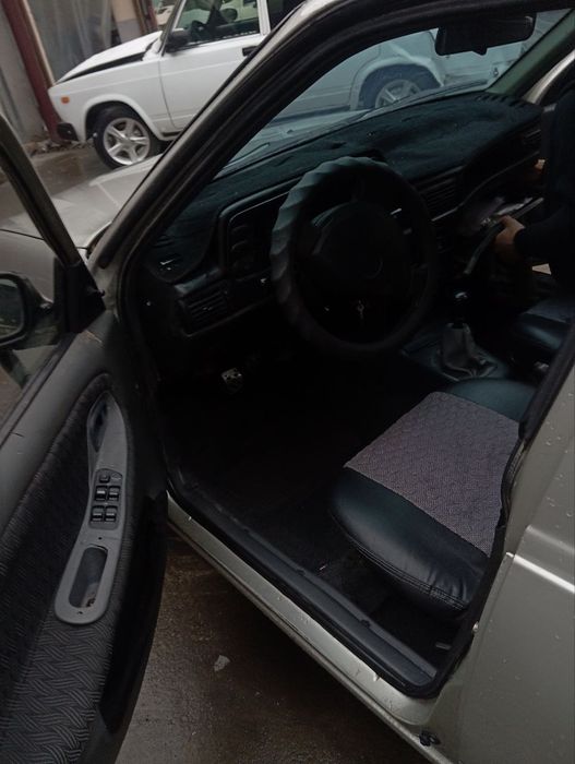 Срочно  Продается нексия 1 идеальный