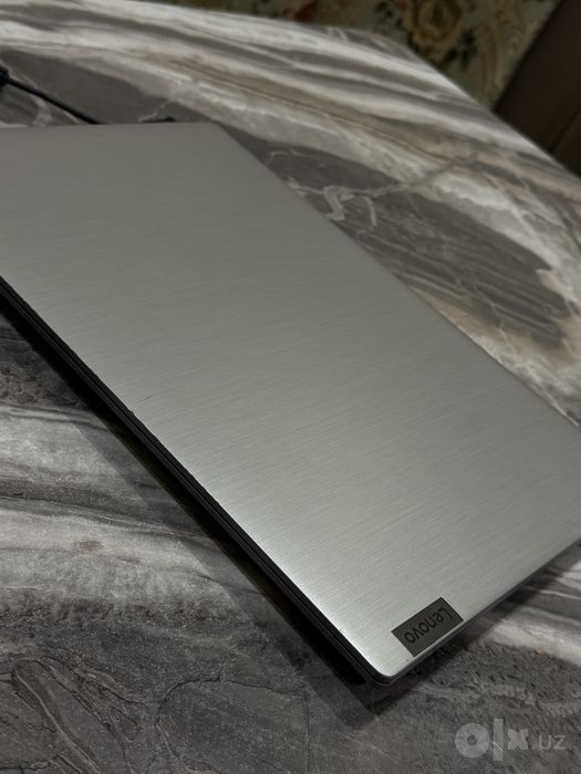 Продается новтбук Lenovo  ideapad 3