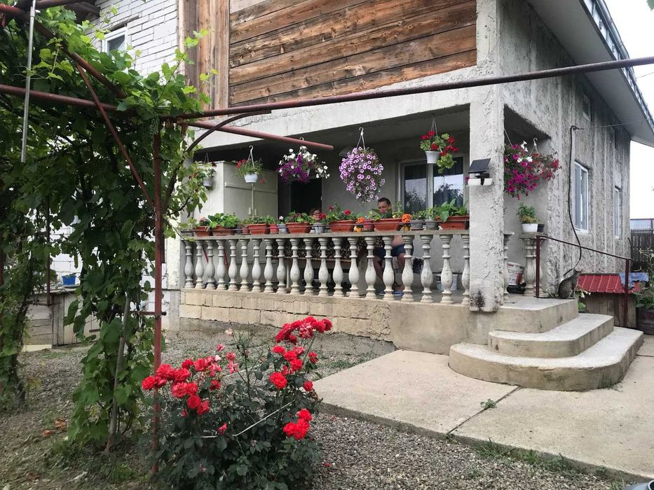 Vand Casa P+M in comuna Rachiti