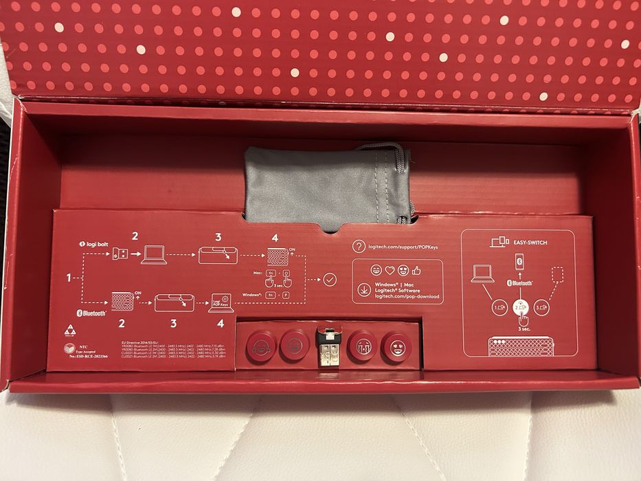 Vând Tastatura + Mouse Logitech