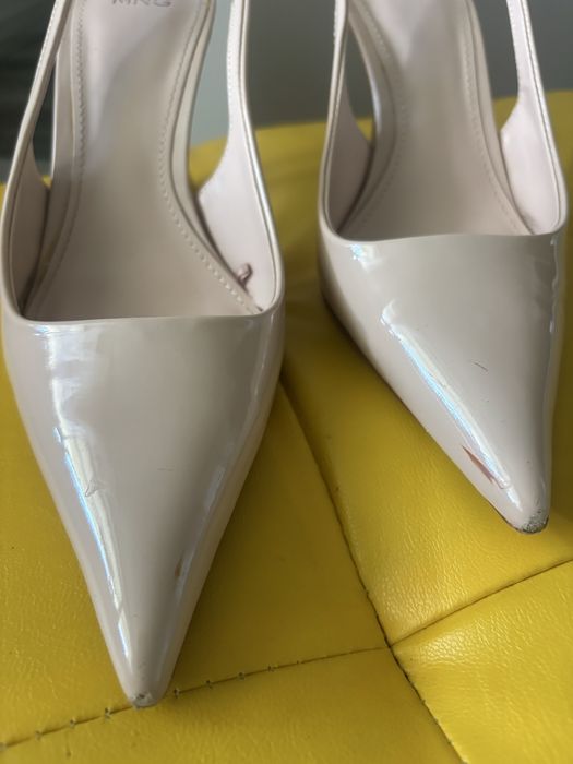 Tocuri kitten heels MANGO