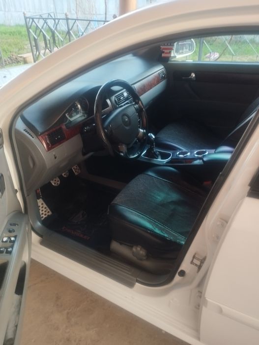 Продаётся ЛАСЕТТИ 18