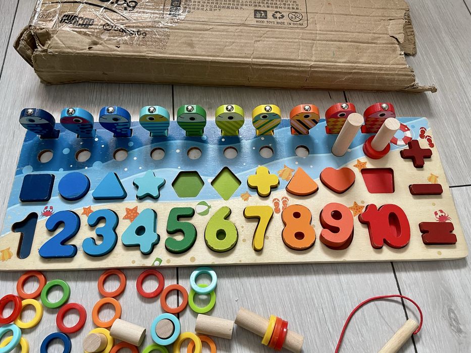Дървенa играчкa Монтесори(използванa)
