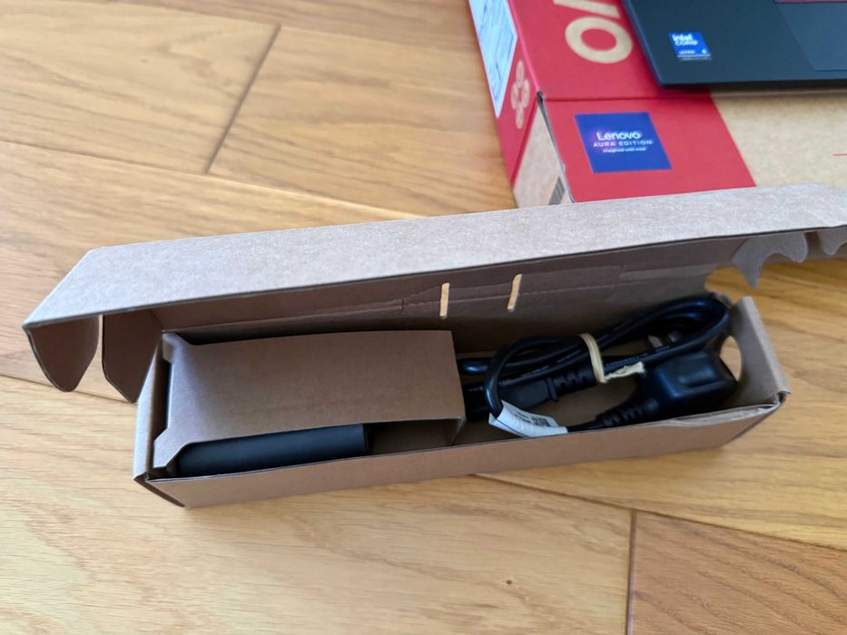 Lenovo ThinkPad X1 Carbon Gen 13 (Aura Ed.) | Гаранция до 2029