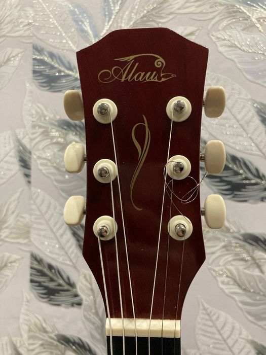 Гитара Mau без горанций