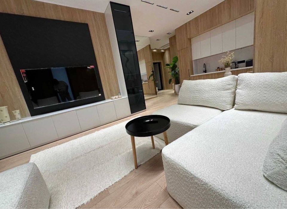 Продается 2х комнатная квартира,ЖК Парквуд,ул Нукусская,61м2