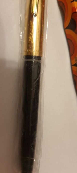 Vand stilou chinezesc de colectie Golden Star nefolosit din anii 80