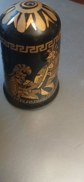 Захарница и солничка с антични елински мотиви