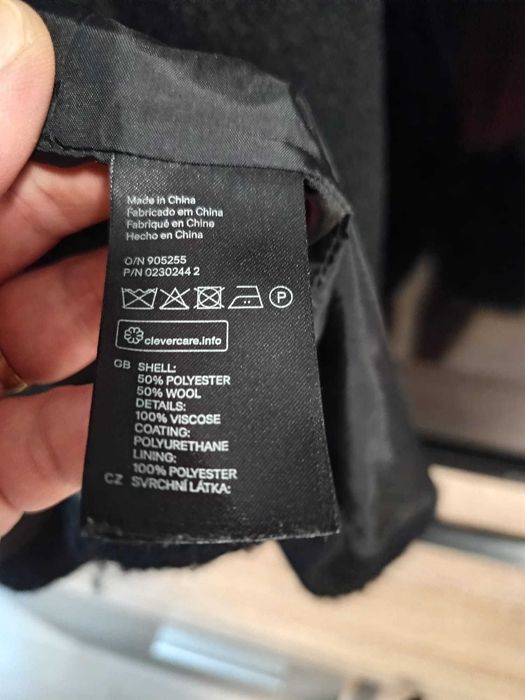 palton H&M 50% lana