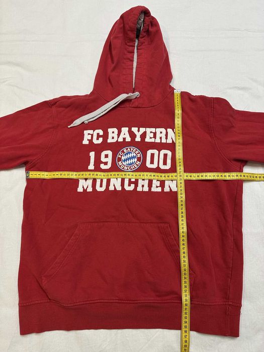 FC Bayern München (ФК Байерн Мюнхен) мъжки суитшърт с качулка