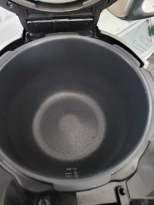 Продам мультиварку BORK