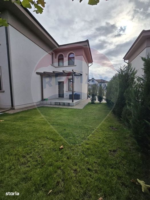 DE INCHIRIAT Casă / Vilă în Otopeni