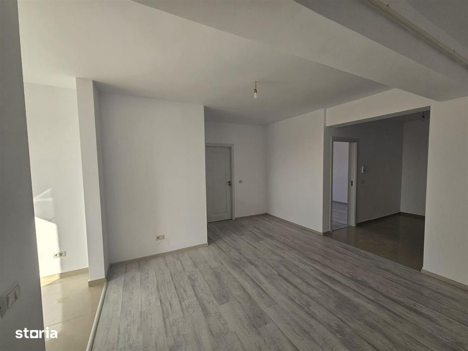 Apartament 3 camere - intabulat- mutare imediata