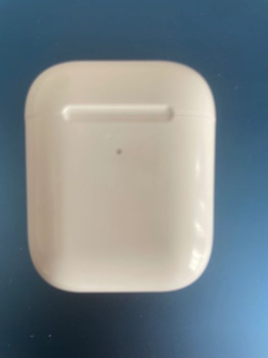 Apple AirPods 2nd Gen