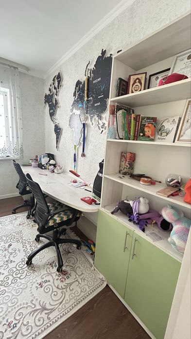 Мебель детский, шкаф стол кресло