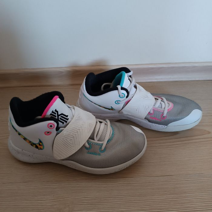 40 н  обувки Nike