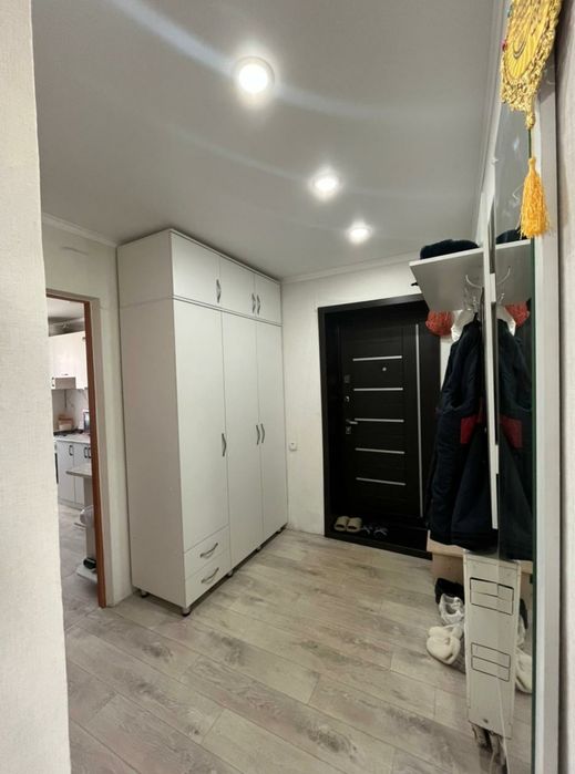 Продам 3х рнБензастроя новострой