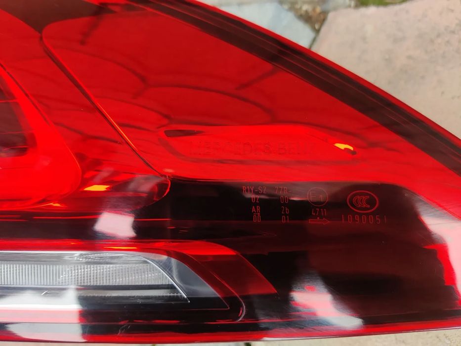 Stop Tripla LED dreapta Lampa aripa spate Mercedes Benz GLE class W167 FACELIFT 2018-2023 Cod A1679063204