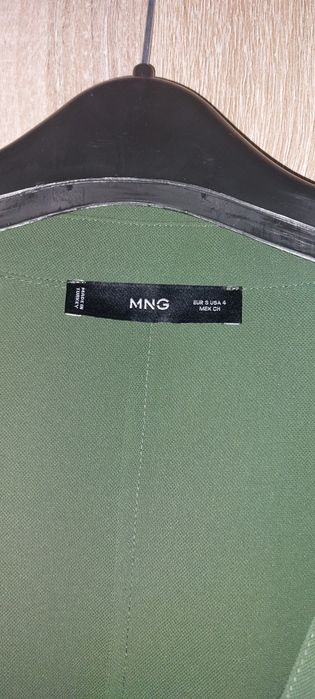 Дамски рокли MANGO