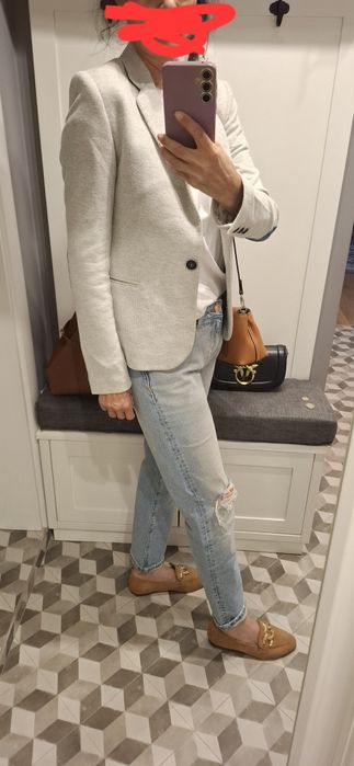 Дънки Zara и спортно сако