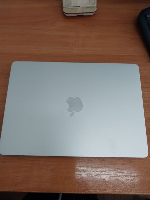 MacBook      air