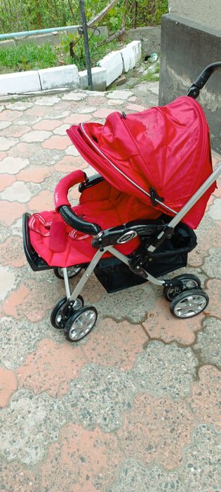 Продам детскую коляску