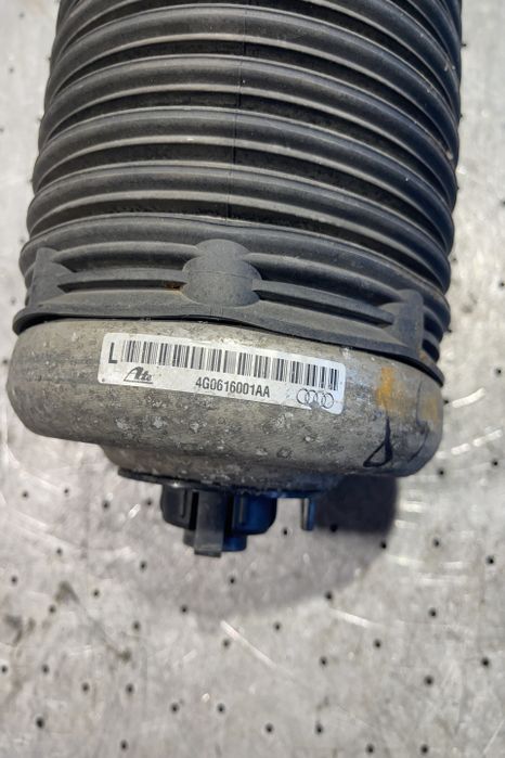 Perna aer spate stanga 4G0616001AA Audi A6 4G/C7