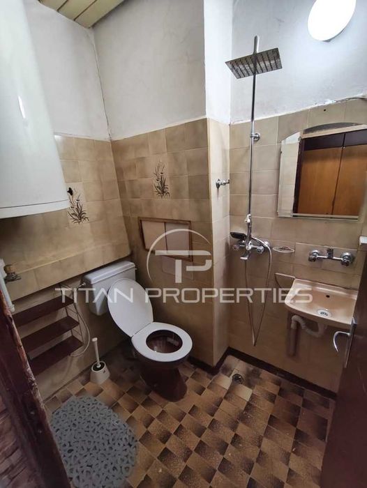 Продава се Тристаен апартамент в Пловдив, Кючук Париж - 71 кв.м за 1409 €/кв.м - Снимка #5