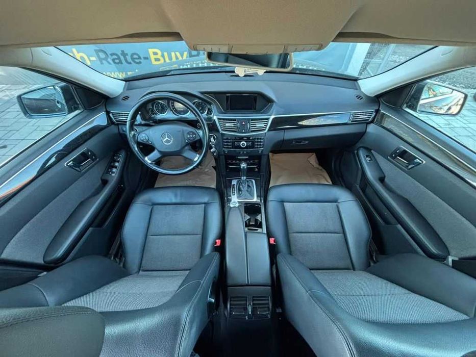Mercedes E-Klasse 1.8Benzina(204 CP) 2012 Euro5 | Rate fixe | Garantie