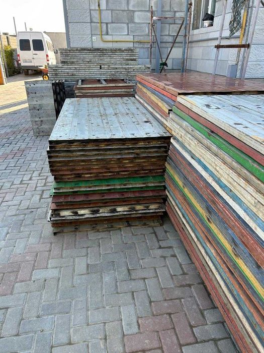 Аренда опалубки, колонн.