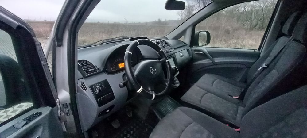 Mercedes Vito 8+1