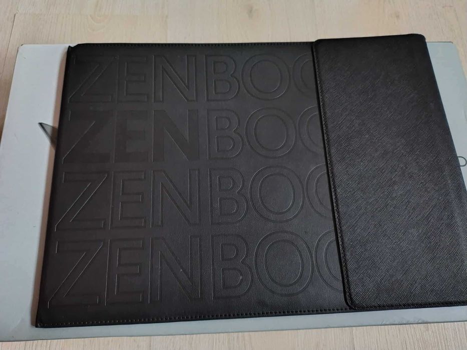 Asus ZenBook 14 Flip OLED 14" 2.8K, Intel i5-1135G7, 8GB RAM SSD 512GB