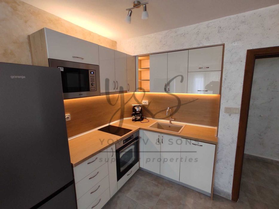 Дава се под наем Двустаен апартамент в Пловдив, Кючук Париж - 78 кв.м за 484.5 € - Снимка #2