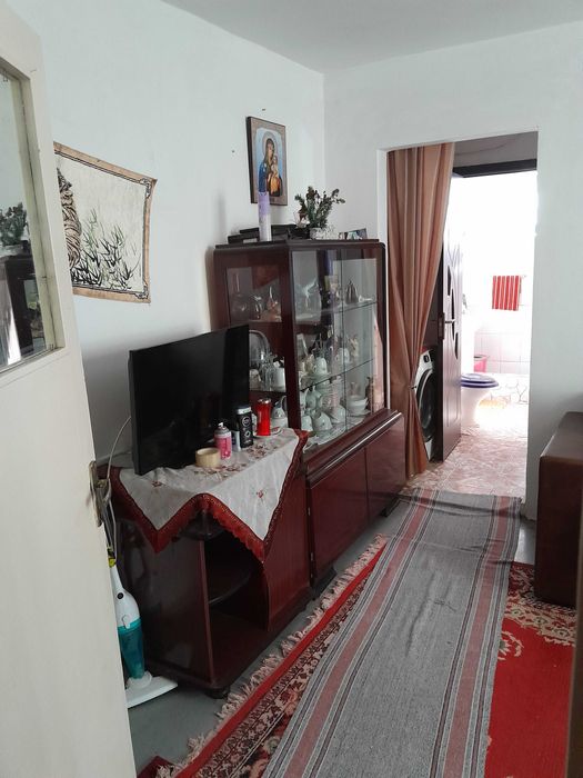 Ap . 3 camere - strada vasile parvan