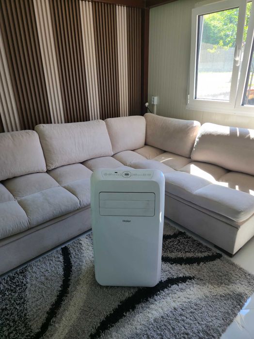 Мобилен климатик Haier AM12AA1GAA, 12000 BTU + уплътнител Trotec