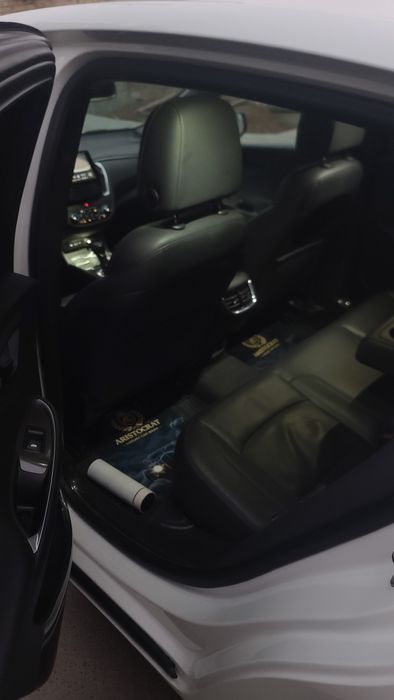 Malibu 2 turbo 2000$ bank naqd